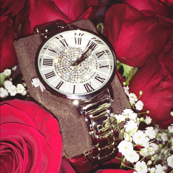 Accessories - Gold rhinestone watch